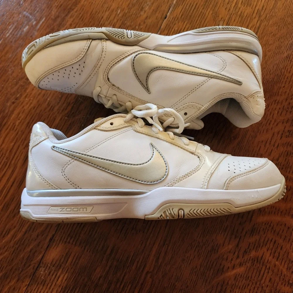 Nike Zoom Women's Size 7 White Sail Running Shoes Athletic Gym‎